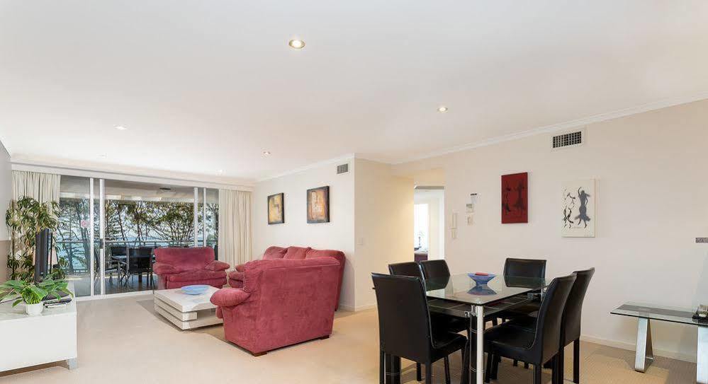 Beach House On Suttons Apartamento Redcliffe Exterior foto